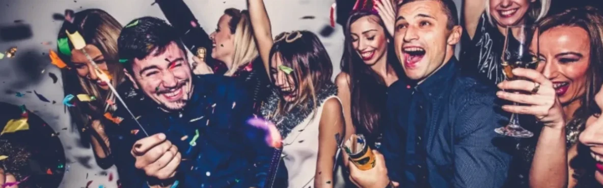 Best Nightlife in Monterey: Top Bars, Live Music & Evening Entertainment